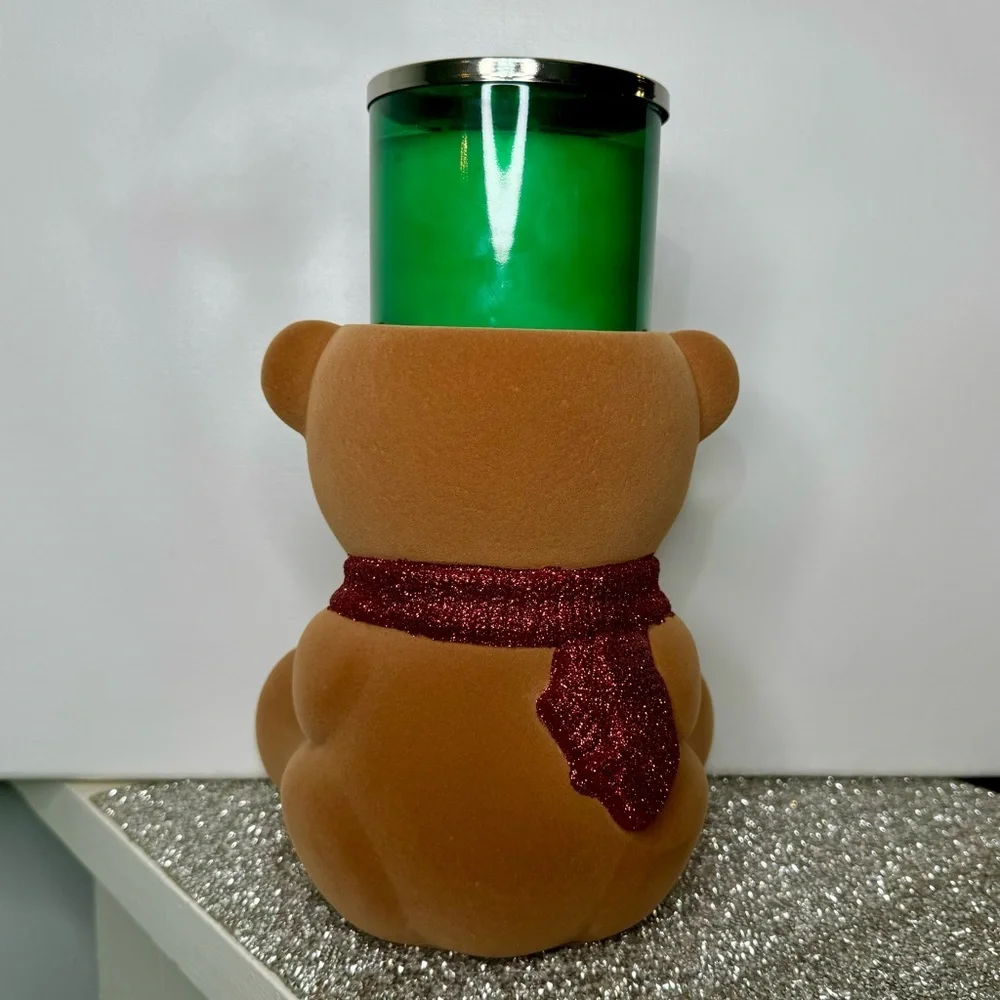 Bath & Body Works Christmas Bear & Present Candle Holder & Tree Farm Candle NWT